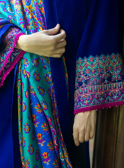 Zainab Chottani | Makhmal Luxe Pret | Shafaq XL Electric Blue Velvet