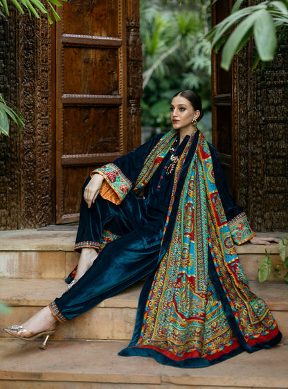 Zainab Chottani | Makhmal Luxe Pret | Avizeh XL Deep Teal Velvet