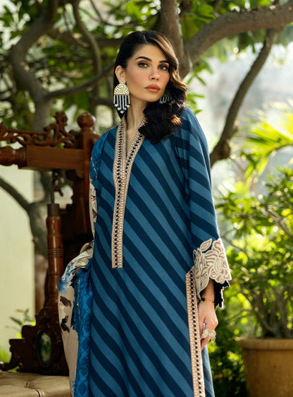 Zainab Chottani | Winter Shawls 24 | Alayna L Navy Herringbone