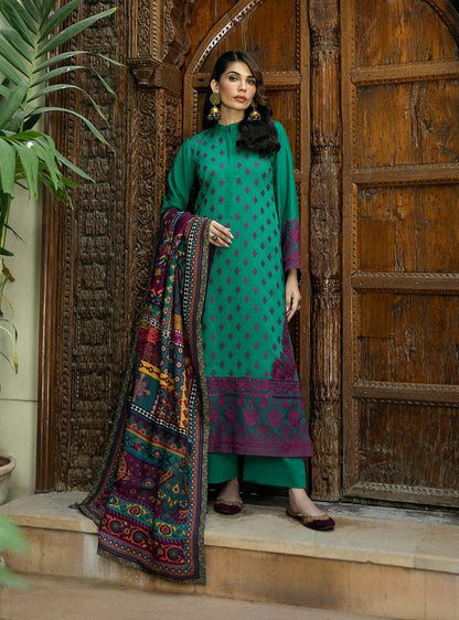 Zainab Chottani | Winter Shawls 24 | Esha XS Emerald Green Herringbone