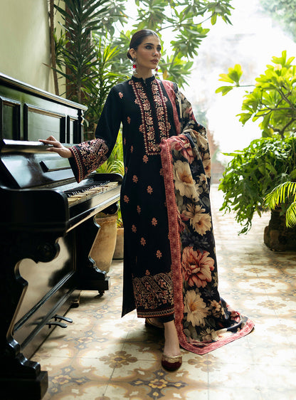 Zainab Chottani | Winter Shawls 24 | Alaya XS Black Herringbone