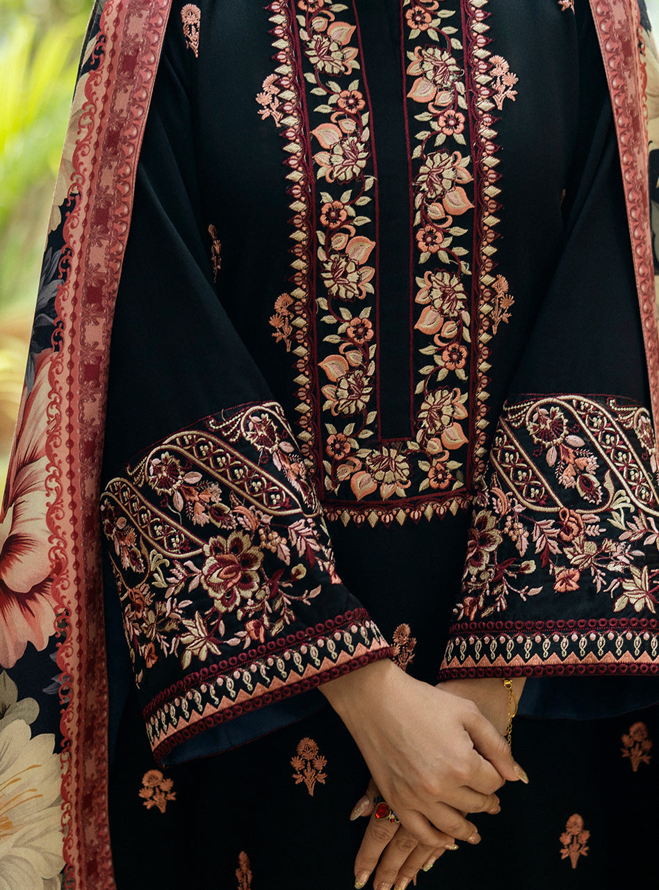 Zainab Chottani | Winter Shawls 24 | Alaya XL Black Herringbone
