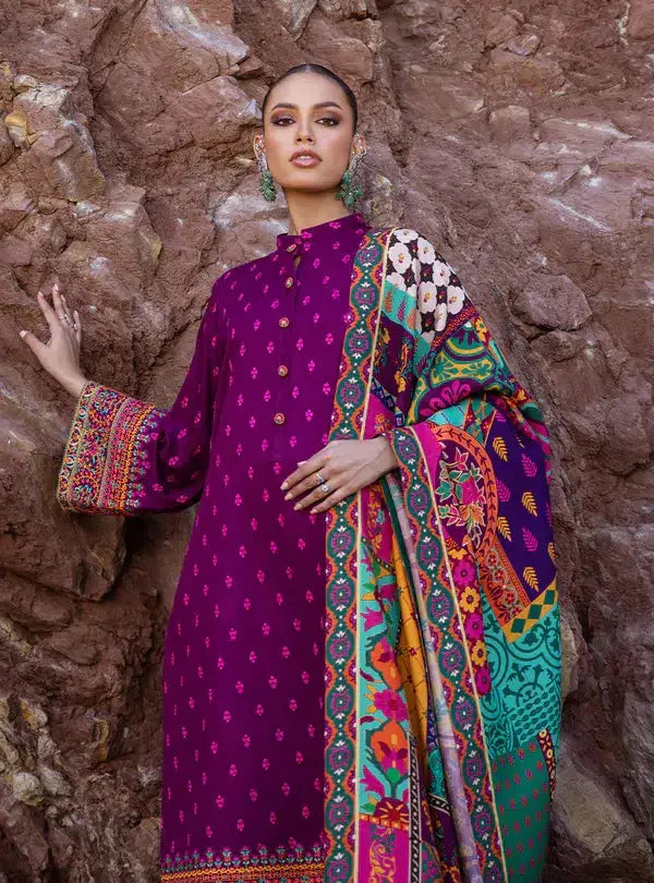 Zainab Chottani | Winter Shawls | Gul - Pakistani Designer Dress - by Zainab Chottani | Type: Luxury - 100% Original at Saira Sultan