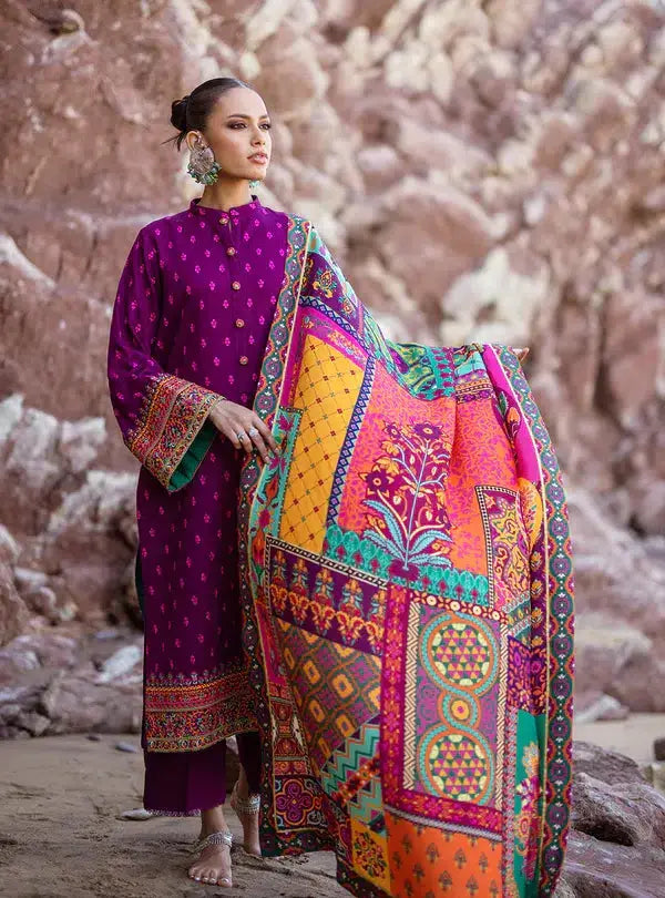 Zainab Chottani | Winter Shawls | Gul - Pakistani Designer Dress - by Zainab Chottani | Type: Luxury - 100% Original at Saira Sultan