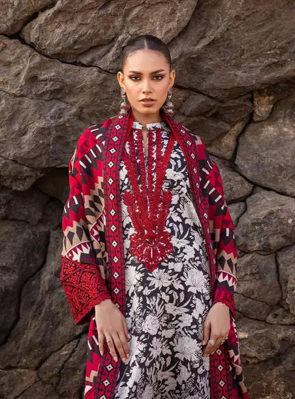 Zainab Chottani | Winter Shawls | Asna - Pakistani Designer Dress - by Zainab Chottani | Type: Luxury - 100% Original at Saira Sultan