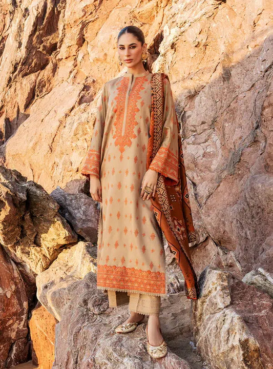 Zainab Chottani | Winter Shawls | Azal - Pakistani Designer Dress - by Zainab Chottani | Type: Luxury - 100% Original at Saira Sultan