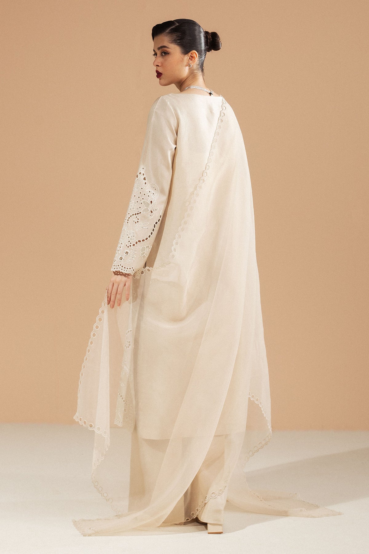 Zara Shahjahan | Festive Wear 25 | ZR25F0101 S Beige Medium Raw Silk