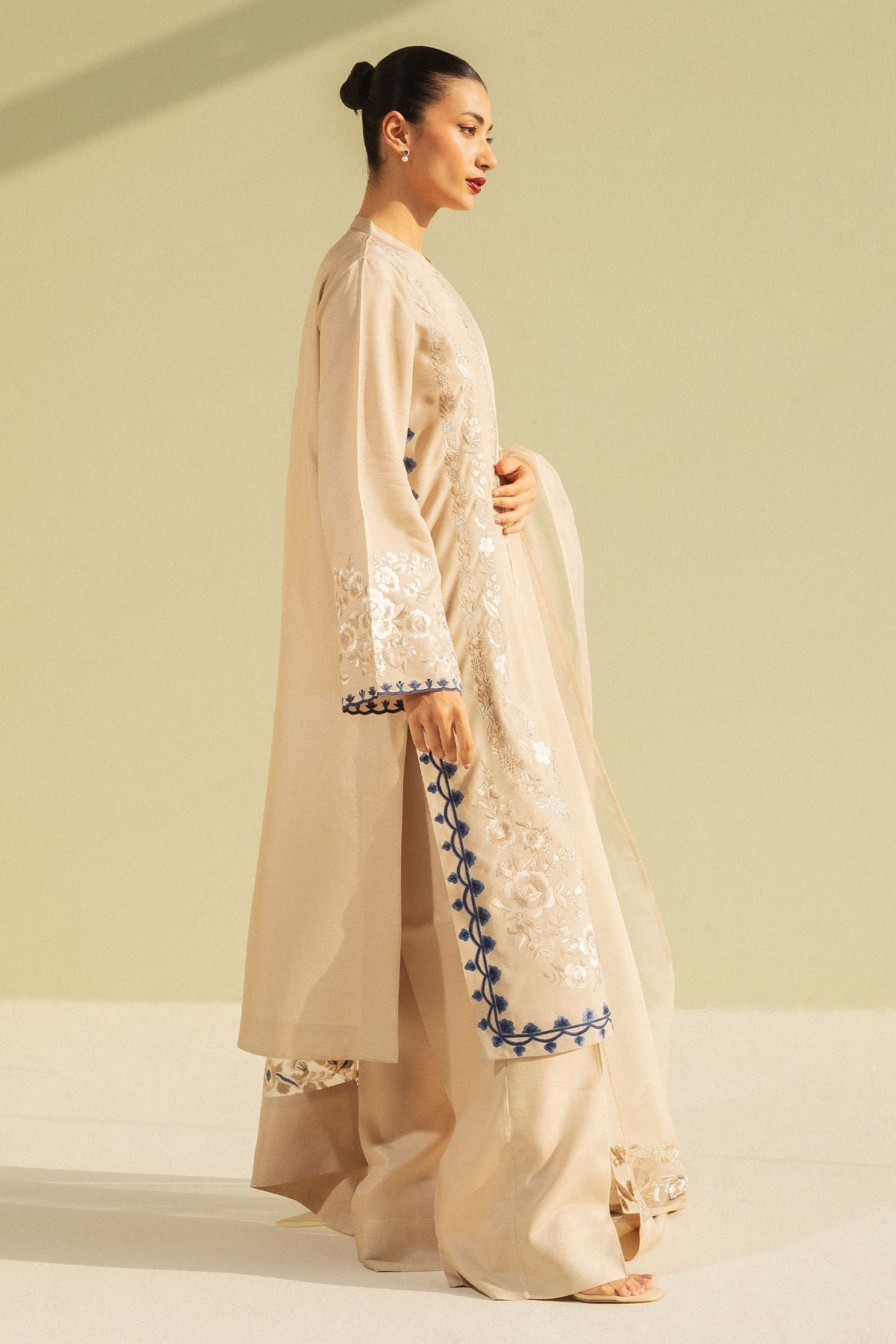 Zara Shahjahan | Festive Wear 25 | ZR25F0212 L Beige Medium Raw Silk