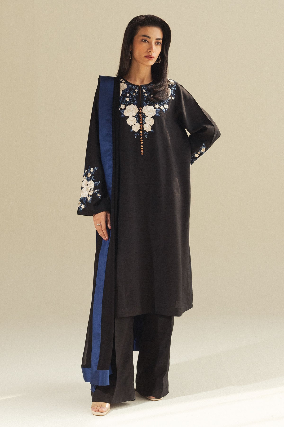 Zara Shahjahan | Festive Wear 25 | ZR25F0223 XS Black Medium Raw Silk
