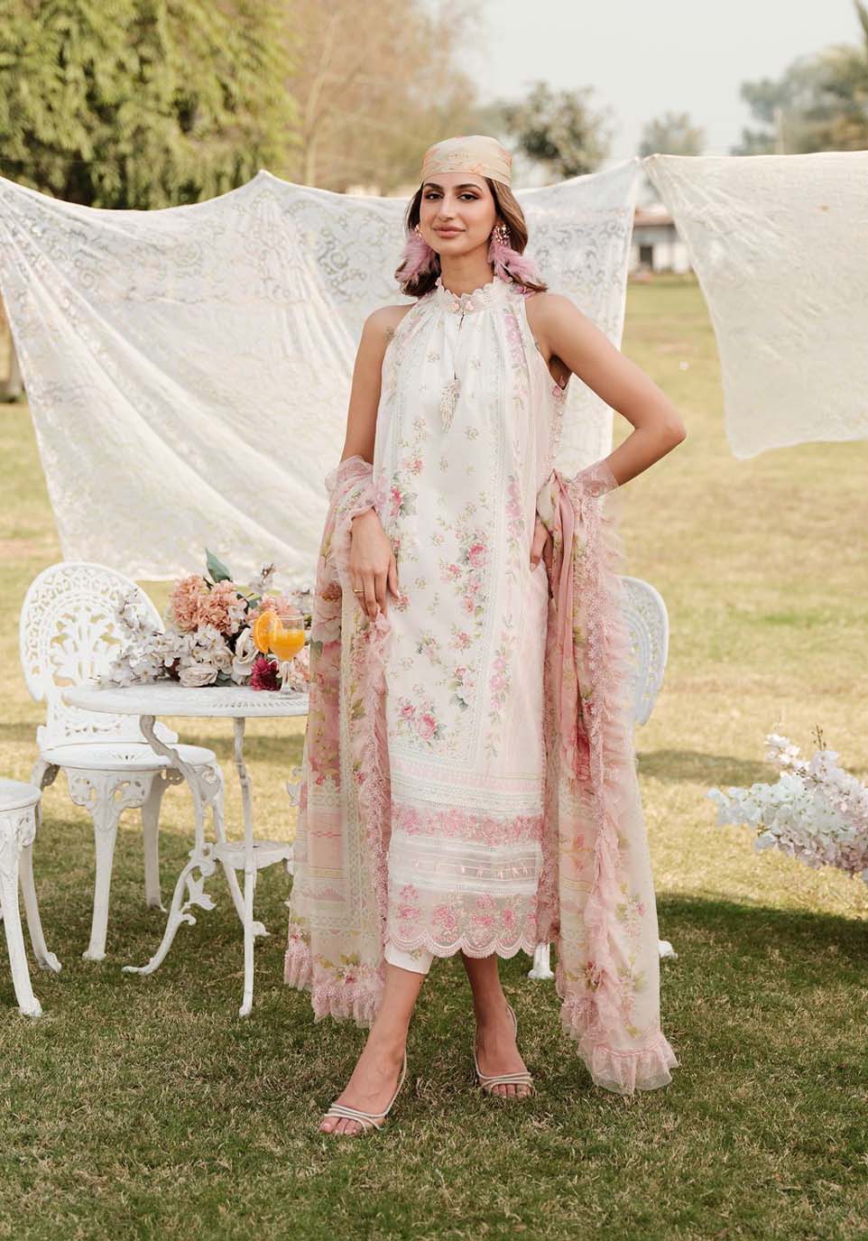 Zarqash | Luxe Lawn 24 | ZQ 5 - Pakistani Designer Dress - by Zarqash | Type: Luxury - 100% Original at Saira Sultan