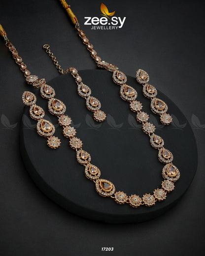 Serenity Mala Necklace Golden Champagne