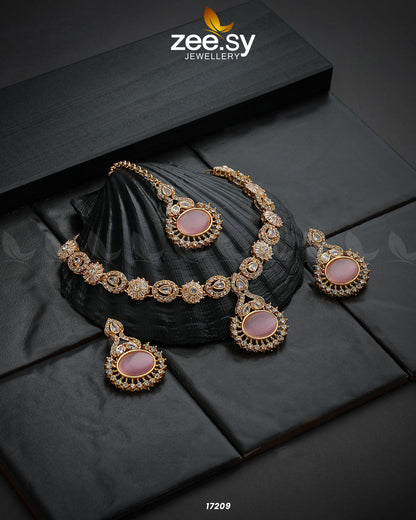 Zirconic Starburst Necklace Mint Pink
