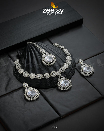 Zirconic Starburst Necklace Silver White