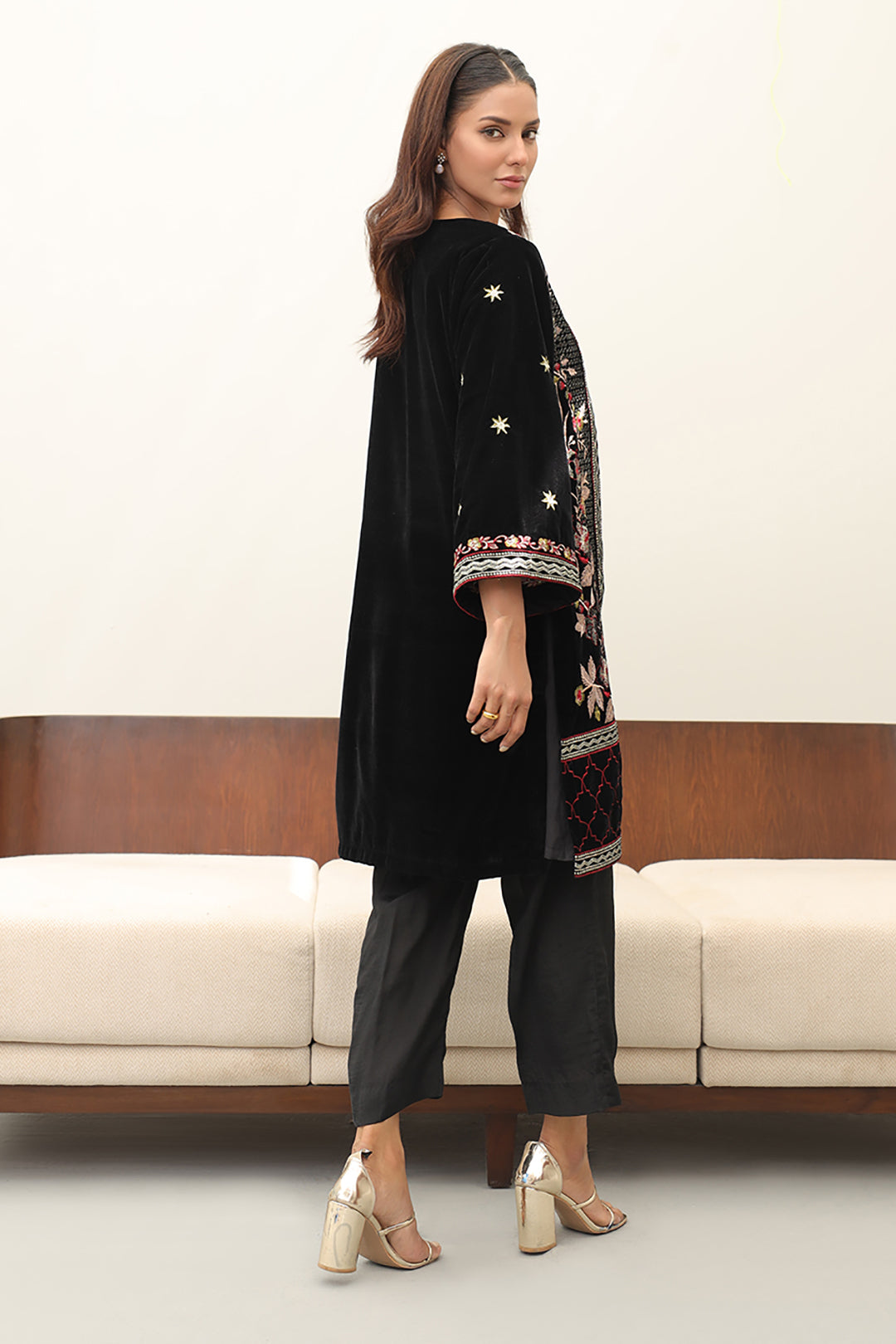 Zellbury | Winter Pret | Embroidered Kurta Trouser - 3273