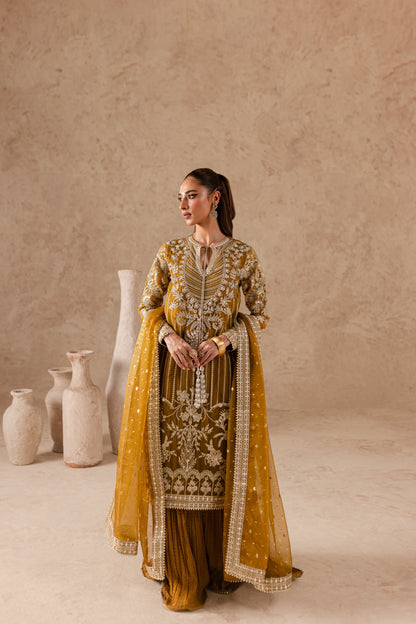 Imran Ramzan | Ch¨rie | Aeliana - Pakistani Designer Dress - by Imran Ramzan | Type: Clothing - 100% Original at Saira Sultan