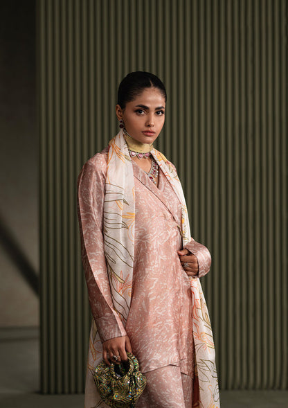 Aik Atelier | Miss Aik Ready to Wear 25 | Look 04 M Peach Pink Silk