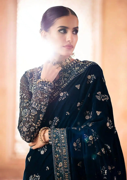 Aik Atelier | Zardozi Velvet 23 | 06 - Pakistani Designer Dress - by Aik Atelier | Type: Formal - 100% Original at Saira Sultan