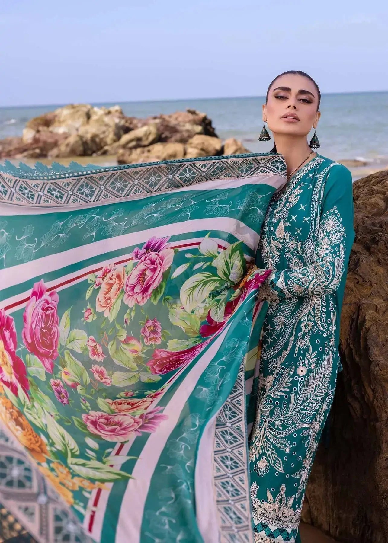 Akbar Aslam | Oasis Lawn 24 | Tweedia - Pakistani Designer Dress - by Akbar Aslam | Type: Luxury - 100% Original at Saira Sultan