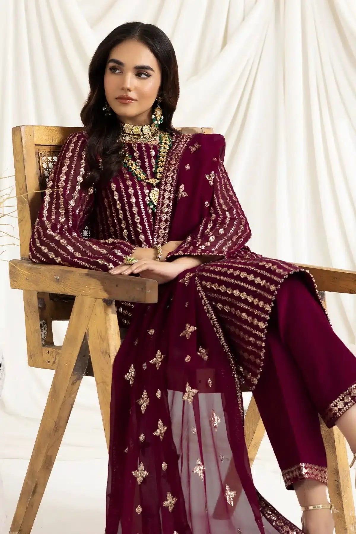 Alizeh | Dua Formals 23 | DUA-V02D03A-AYSAL(MAGENTA) - Pakistani Designer Dress - by Alizeh | Type: Formal - 100% Original at Saira Sultan