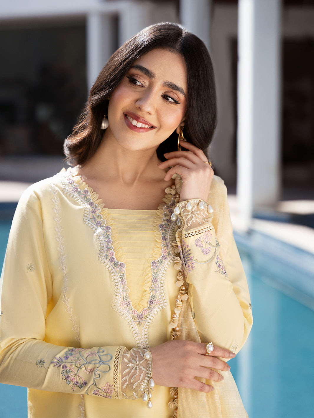 Izel | Mahveen Festive Lawn 25 | AMEL M Pale Yellow Lawn