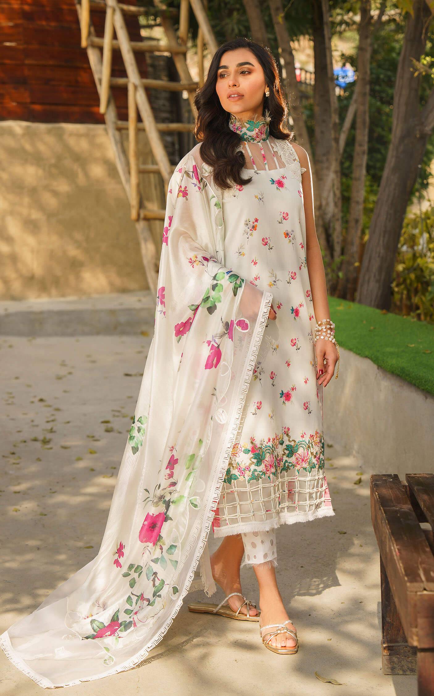 Asifa and Nabeel | Meraki Summer 24 | ASTER-U141M015 - Pakistani Designer Dress - by Asifa and Nabeel | Type: Luxury - 100% Original at Saira Sultan