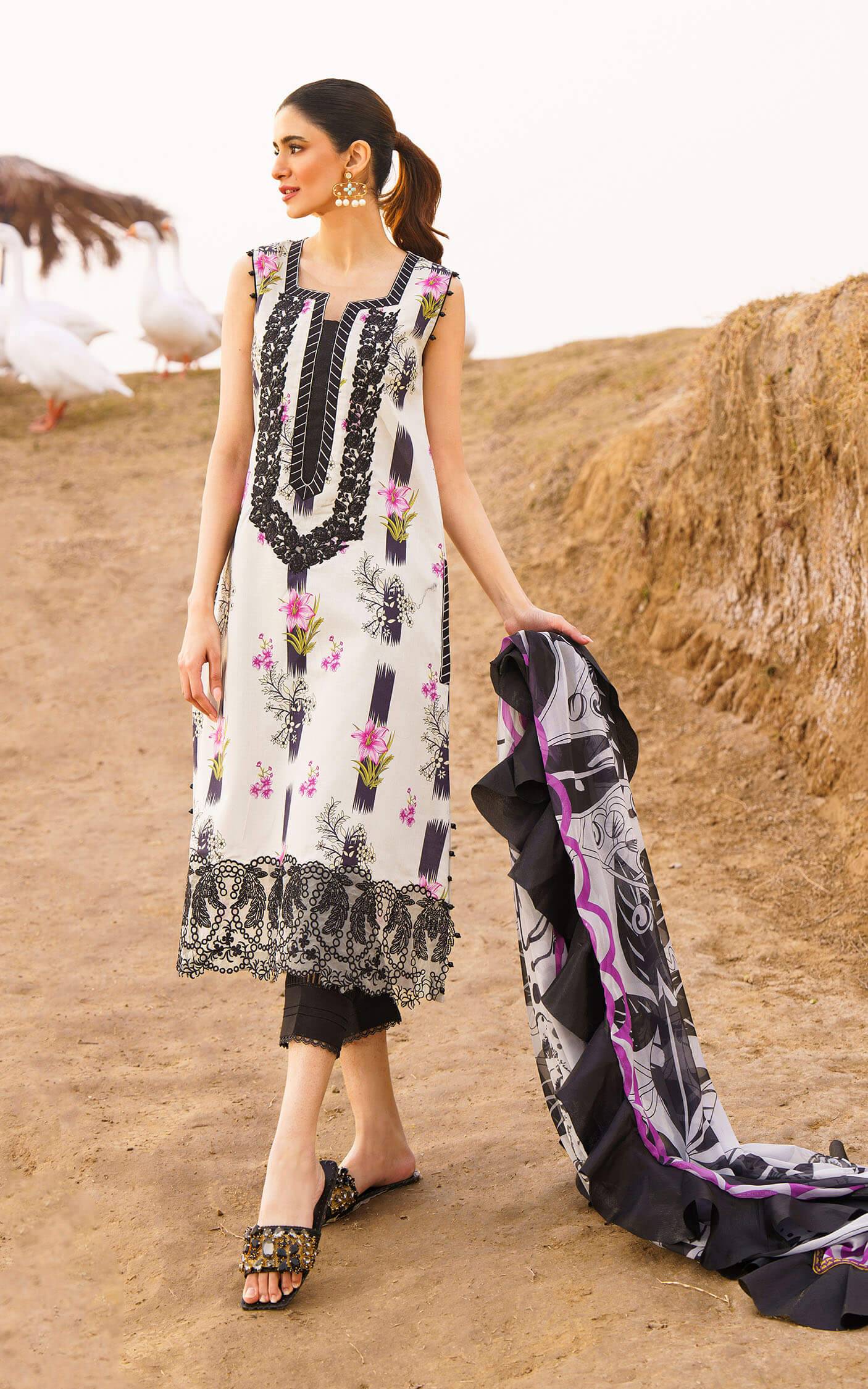 Asifa and Nabeel | Meraki Summer 24 | Echo - Pakistani Designer Dress - by Asifa and Nabeel | Type: Luxury - 100% Original at Saira Sultan