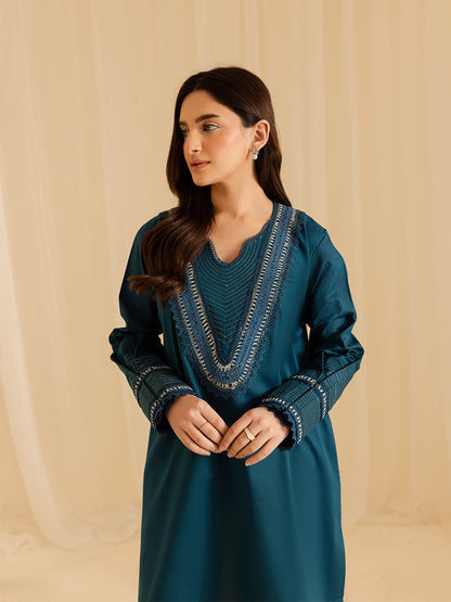 Mahnur | Petal Whispers Lawn Pret | Asteria