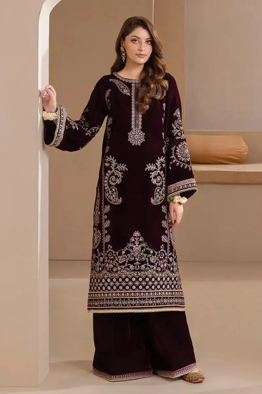 Baroque | Jahanara Luxury Velvet 23 | UF-422 - Pakistani Designer Dress - by Baroque | Type: Formal - 100% Original at Saira Sultan