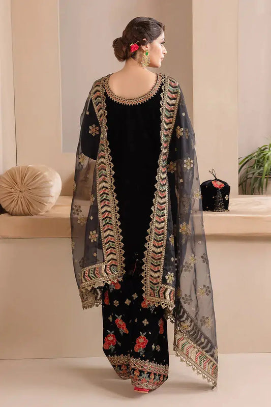 Baroque | Jahanara Luxury Velvet 23 | UF-427 - Pakistani Designer Dress - by Baroque | Type: Formal - 100% Original at Saira Sultan