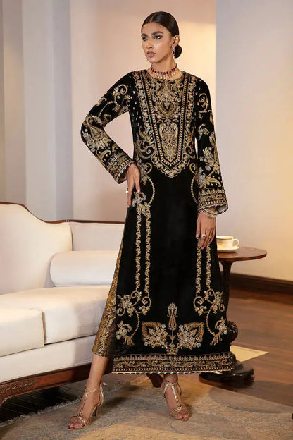 Baroque | Jahanara Luxury Velvet 23 | UF-42 - Pakistani Designer Dress - by Baroque | Type: Formal - 100% Original at Saira Sultan