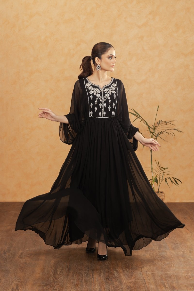 Panache | Pret | Black Beauty S
