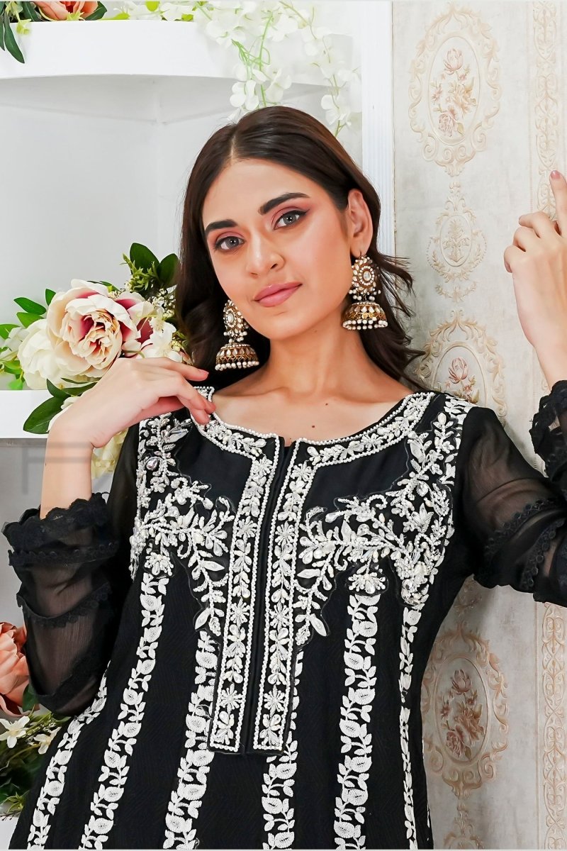 Panache | Pret | Black Grace