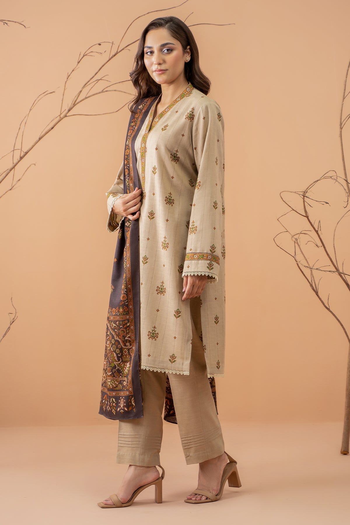 Kayseria | Winter Khaddar 24 | C6071-2 L Beige Slub Khaddar