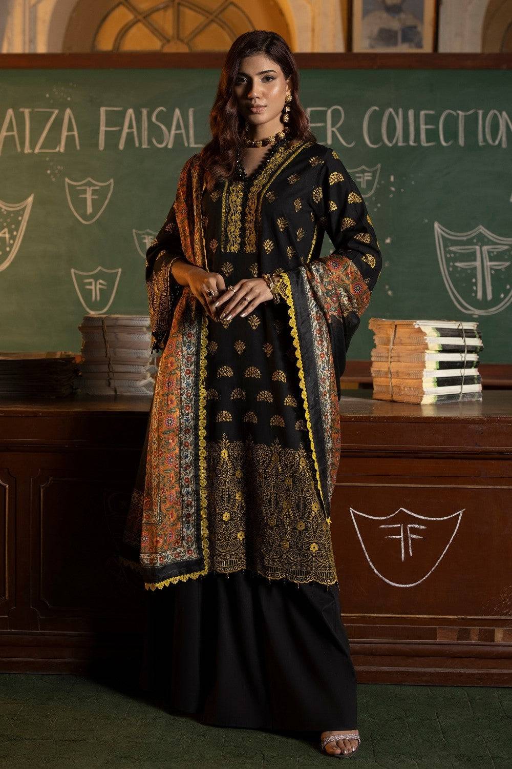 Ittehad | Embroidered Lawn | I-12 - Pakistani Designer Dress - by Ittehad | Type: Luxury - 100% Original at Saira Sultan
