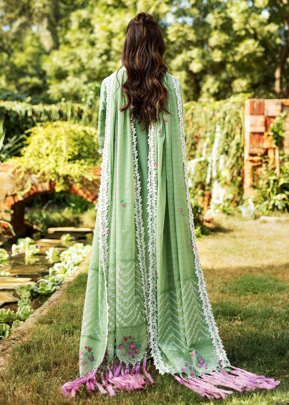 Sadaf Fawad Khan | Siraa Lawn 25 | FRENCH HEARTS - A S Mint Green Lawn