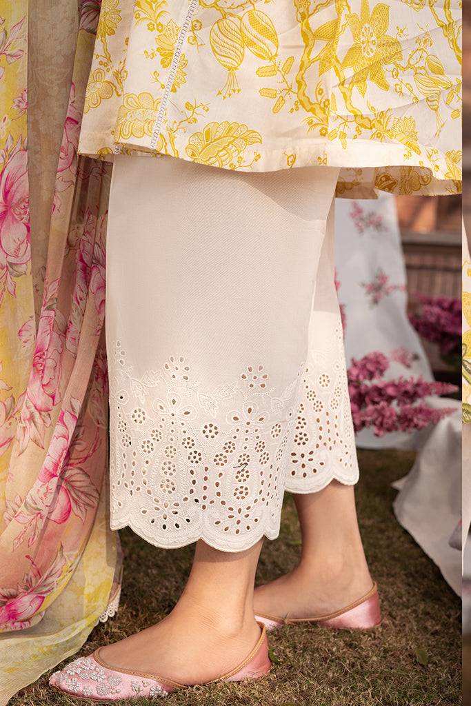 Cross Stitch | Eid Lawn 24 | IVORY GARLAND - Pakistani Designer Dress - by Cross Stitch | Type: Luxury - 100% Original at Saira Sultan