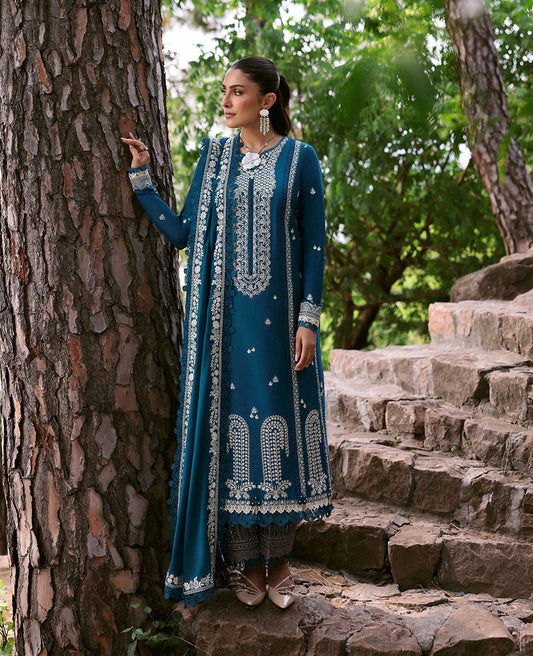 Republic Womenswear | Talia Luxury Lawn 25 | D6-B - Naya XS Teal Blue Lawn