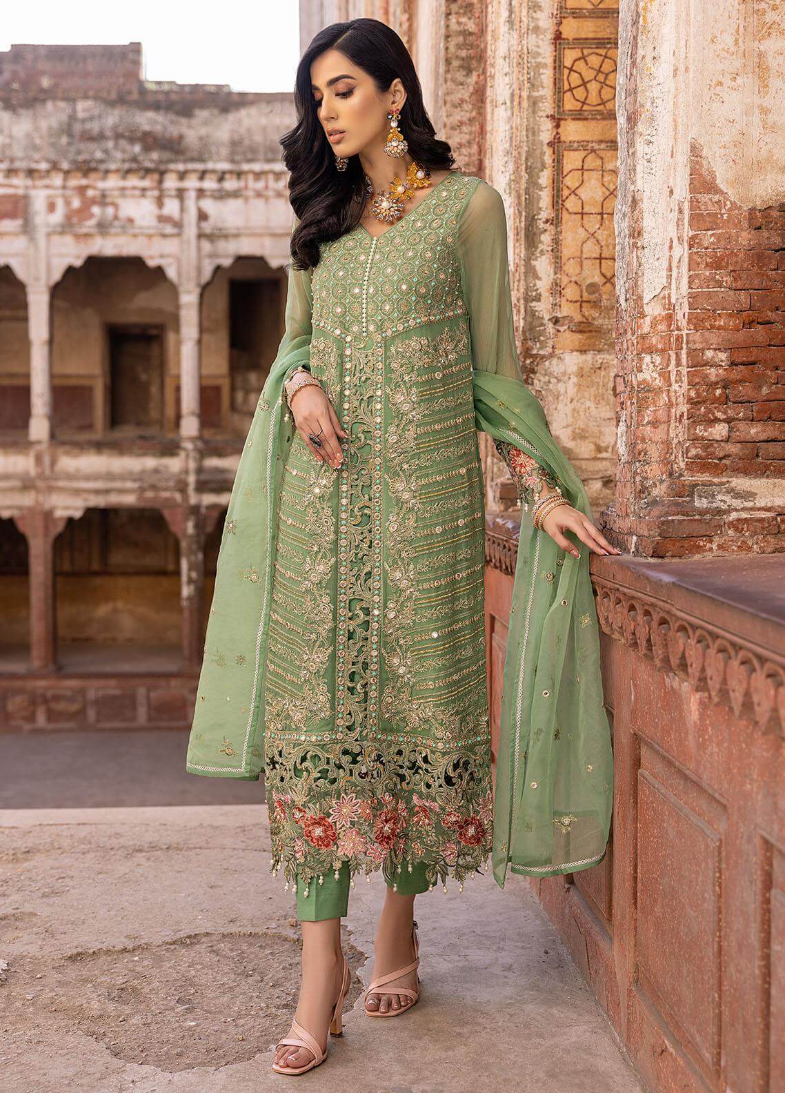 Charizma | Dastan e Jashan 23 | DJW-07 - Pakistani Designer Dress - by Charizma | Type: Formal - 100% Original at Saira Sultan