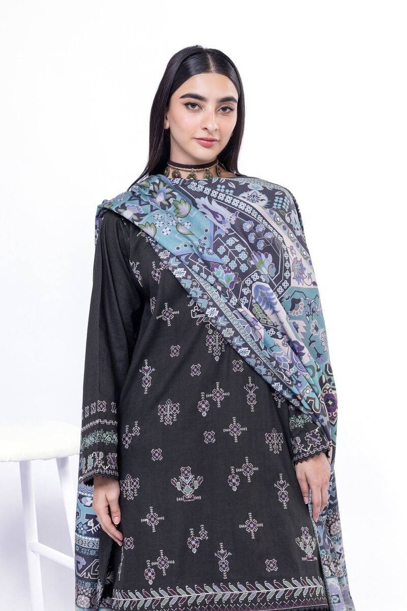 Khaadi | My Winter Mood | DCH05 XL Black Cross Stitch