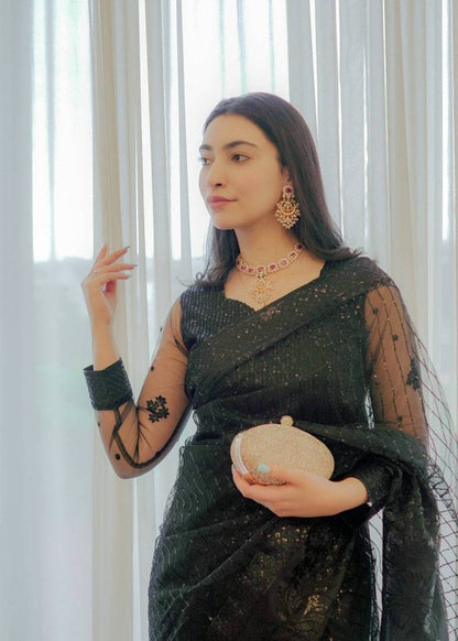 Daud Abbas | Formals Collection | Zaibaish - Pakistani Designer Dress - by Daud Abbas | Type: Formal - 100% Original at Saira Sultan
