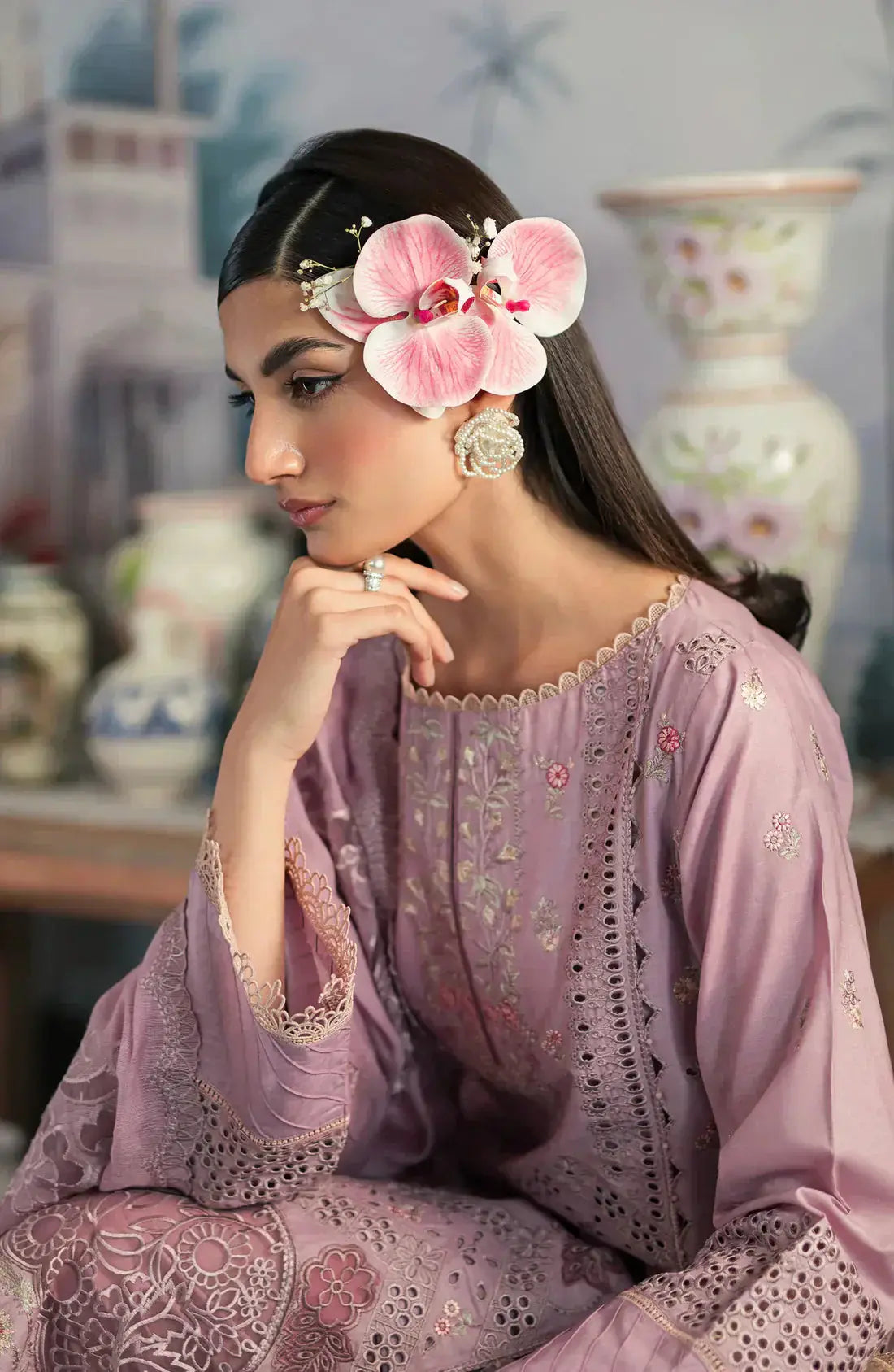 Emaan Adeel | Ayra Luxury Lawn 24 | AR-03 - Pakistani Designer Dress - by Emaan Adeel | Type: Luxury - 100% Original at Saira Sultan