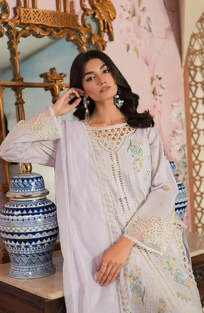 Emaan Adeel | Ayra Luxury Lawn 24 | AR-10 - Pakistani Designer Dress - by Emaan Adeel | Type: Luxury - 100% Original at Saira Sultan