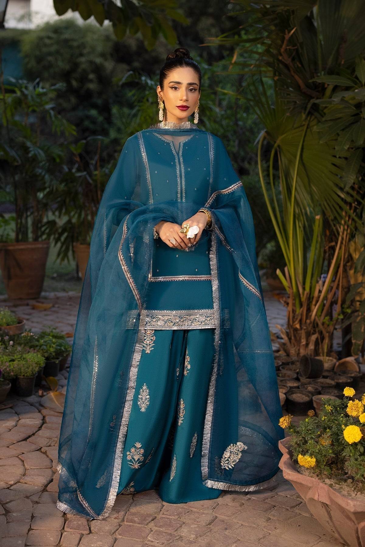 Erum Khan | Shahzeen Eid Collection | TWILIGHT - Pakistani Designer Dress - by Erum Khan | Type: Formal - 100% Original at Saira Sultan