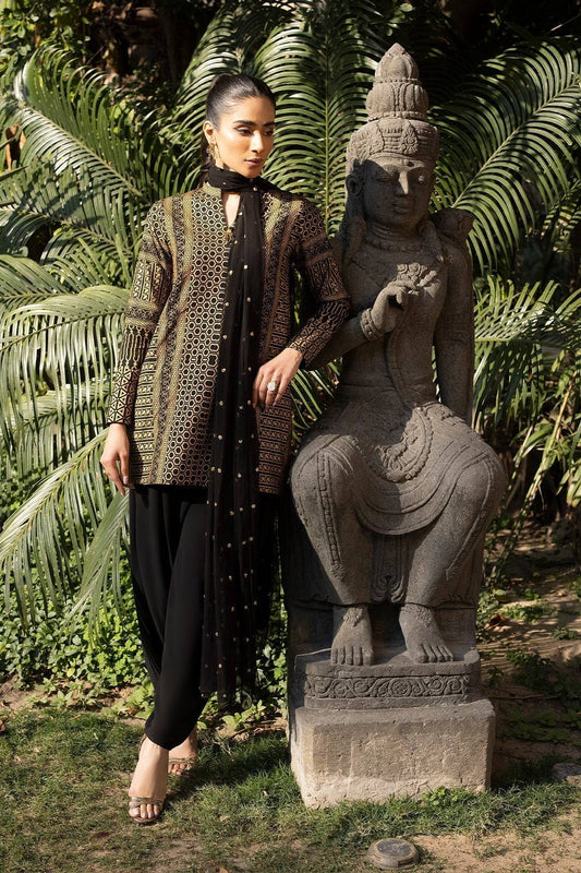 Erum Khan | Shahzeen Eid Collection | SUNSET - Pakistani Designer Dress - by Erum Khan | Type: Formal - 100% Original at Saira Sultan