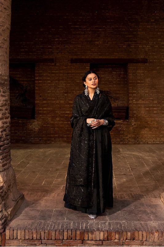 Erum Khan | Shezadian Luxe Formals | Mumtaz - Pakistani Designer Dress - by Erum Khan | Type: Formal - 100% Original at Saira Sultan