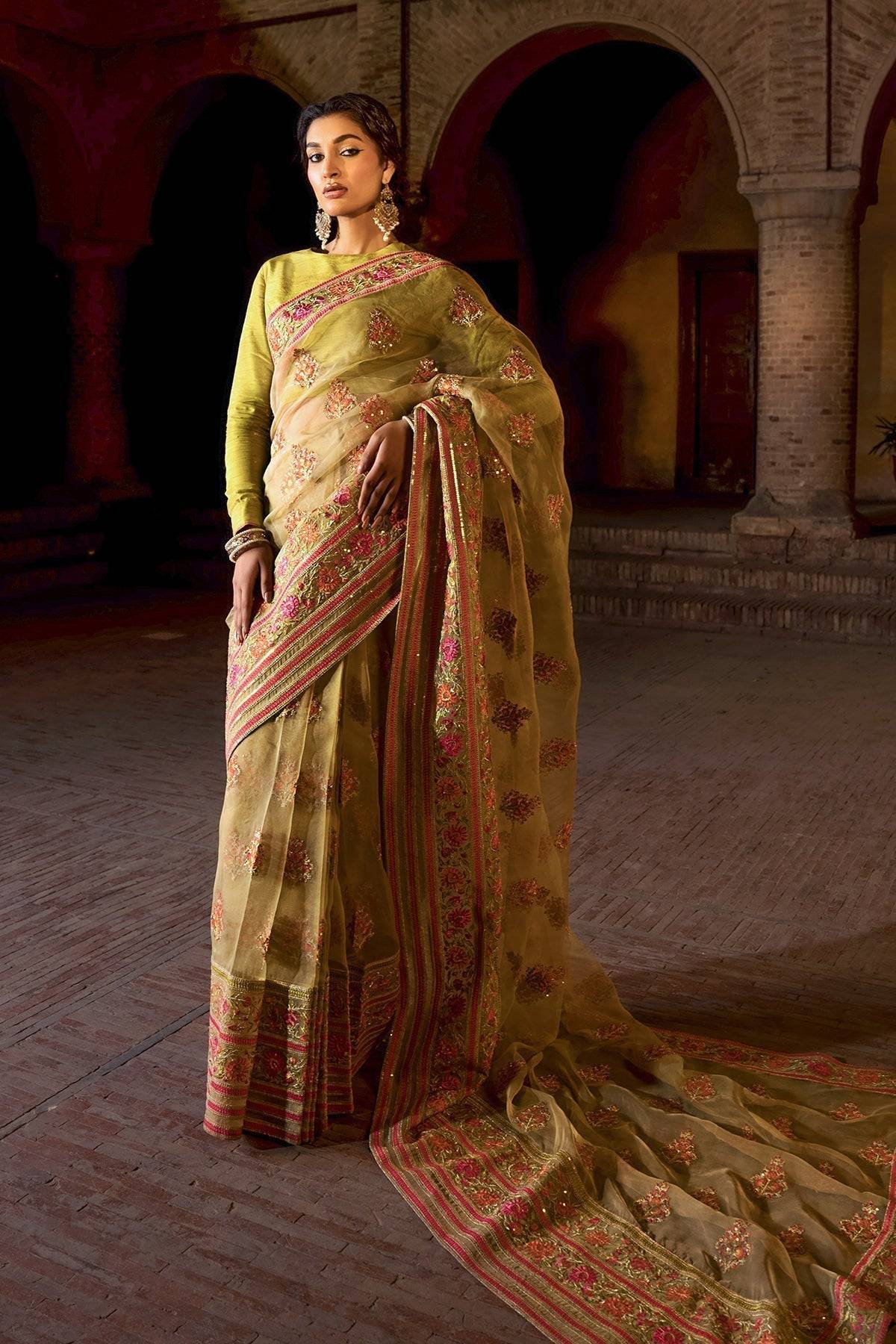 Erum Khan | Shezadian Luxe Formals | JODAH - Pakistani Designer Dress - by Erum Khan | Type: Formal - 100% Original at Saira Sultan