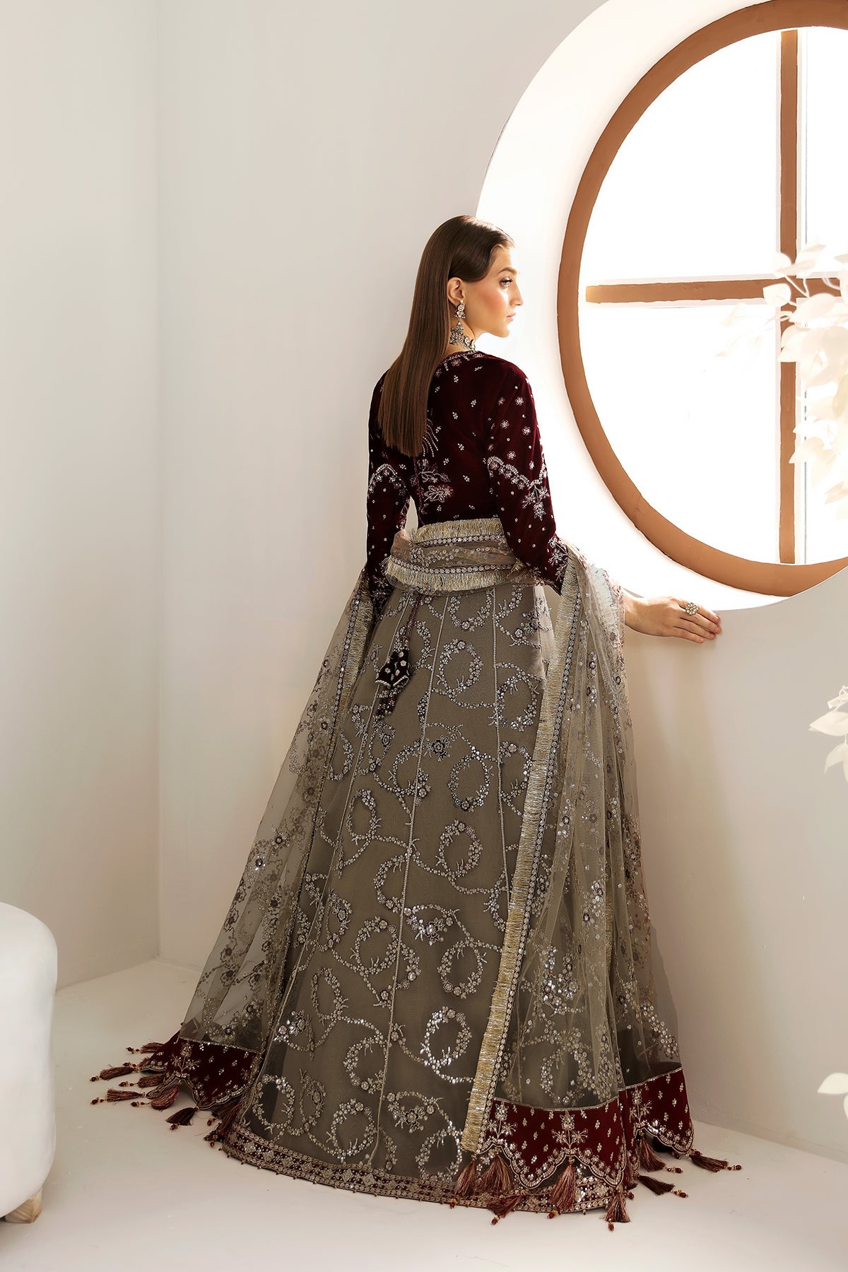 Alizeh | La Ruha Wedding Formals | AF-CH-2175-Esme - Pakistani Designer Dress - by Alizeh | Type: Formal - 100% Original at Saira Sultan