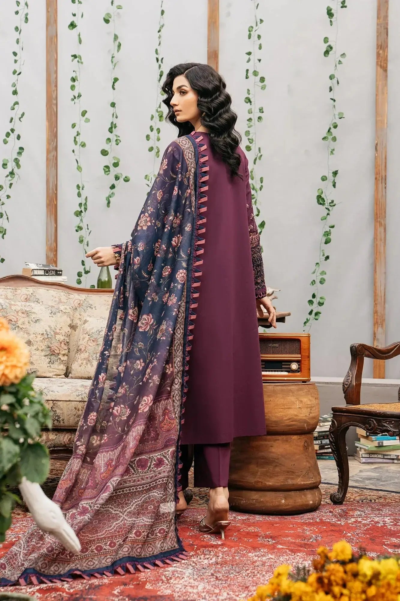 Ethnic | Rozana Collection SS 24 | E0406/203/520 - Pakistani Designer Dress - by Ethnic | Type: Luxury - 100% Original at Saira Sultan