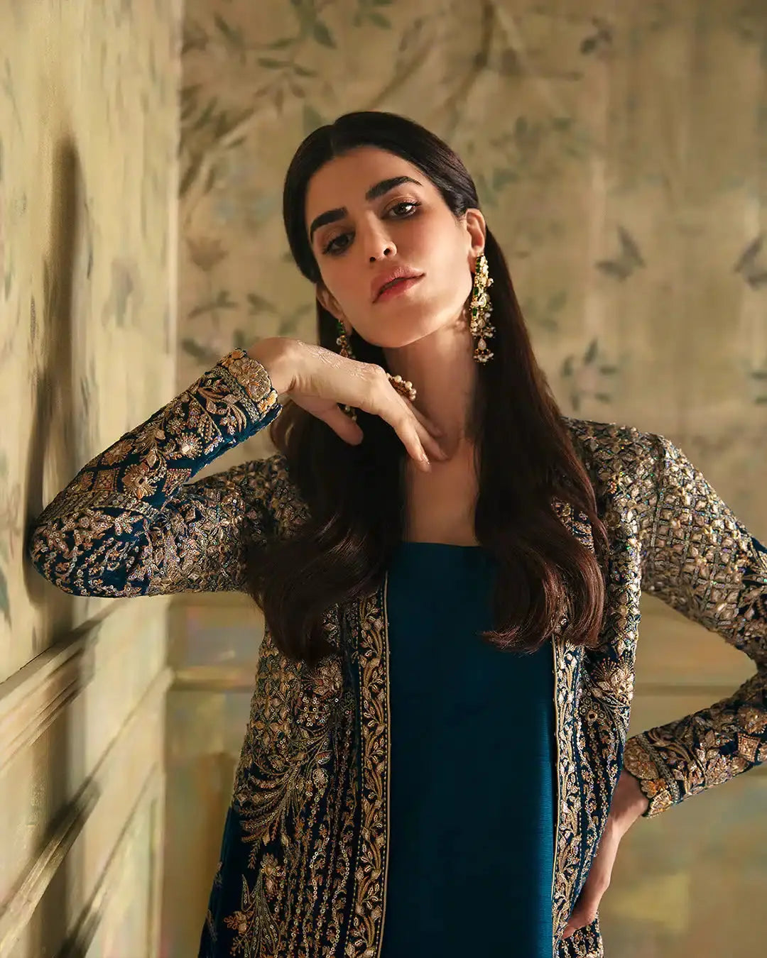 Faiza Saqlain | Manaar Luxe Formals 23 | Haanie - Pakistani Designer Dress - by Faiza Saqlain | Type: Bridal - 100% Original at Saira Sultan
