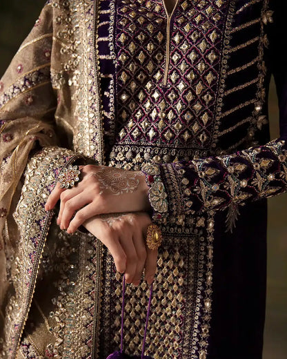 Faiza Saqlain | Manaar Luxe Formals 23 | Elayha - Pakistani Designer Dress - by Faiza Saqlain | Type:  - 100% Original at Saira Sultan